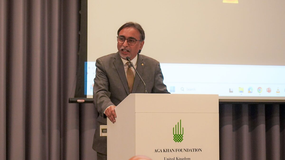 Hussain Jasani welcoming guests at A Drop That Made the Ocean UK premiere