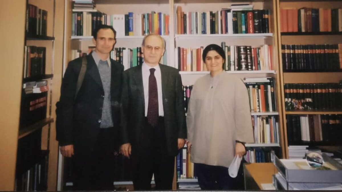 Dr Dil Angaiz with her husband Amir Shah and Farhad Daftary in London, 2003